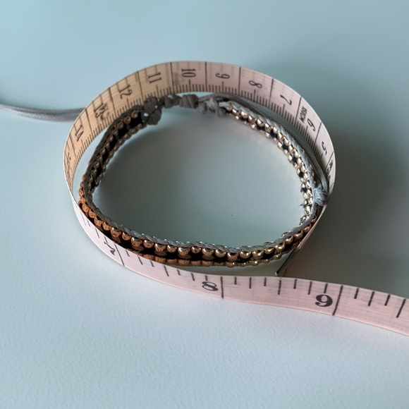 Bracelet - grey & black cord + beads sliding knot - Picture 5 of 6